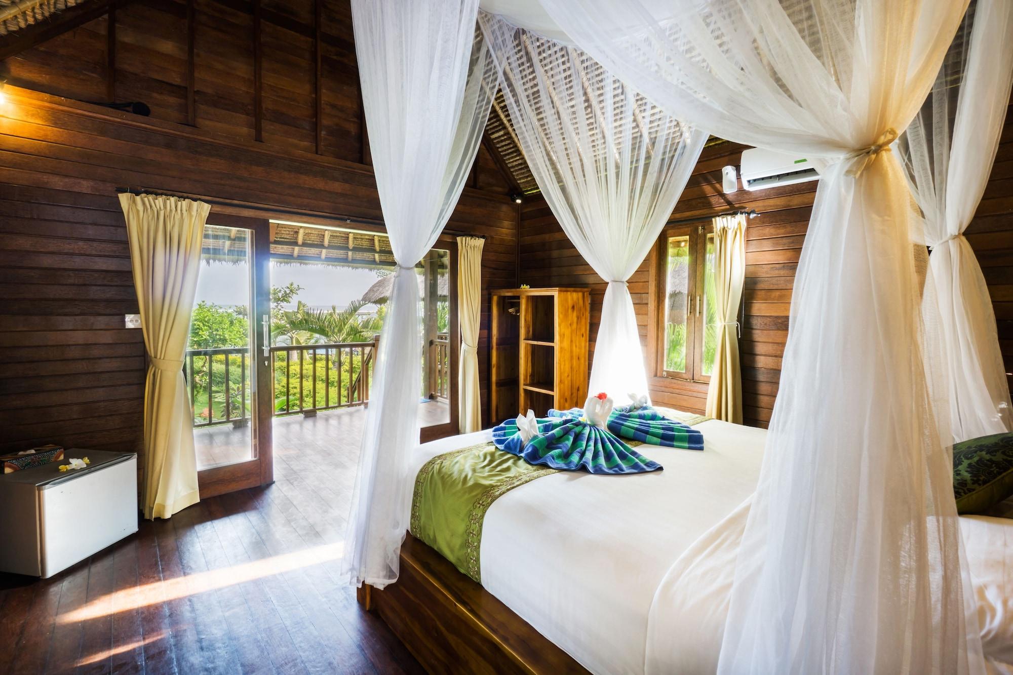 Laguna Reef Huts Nusa Lembongan  Luaran gambar