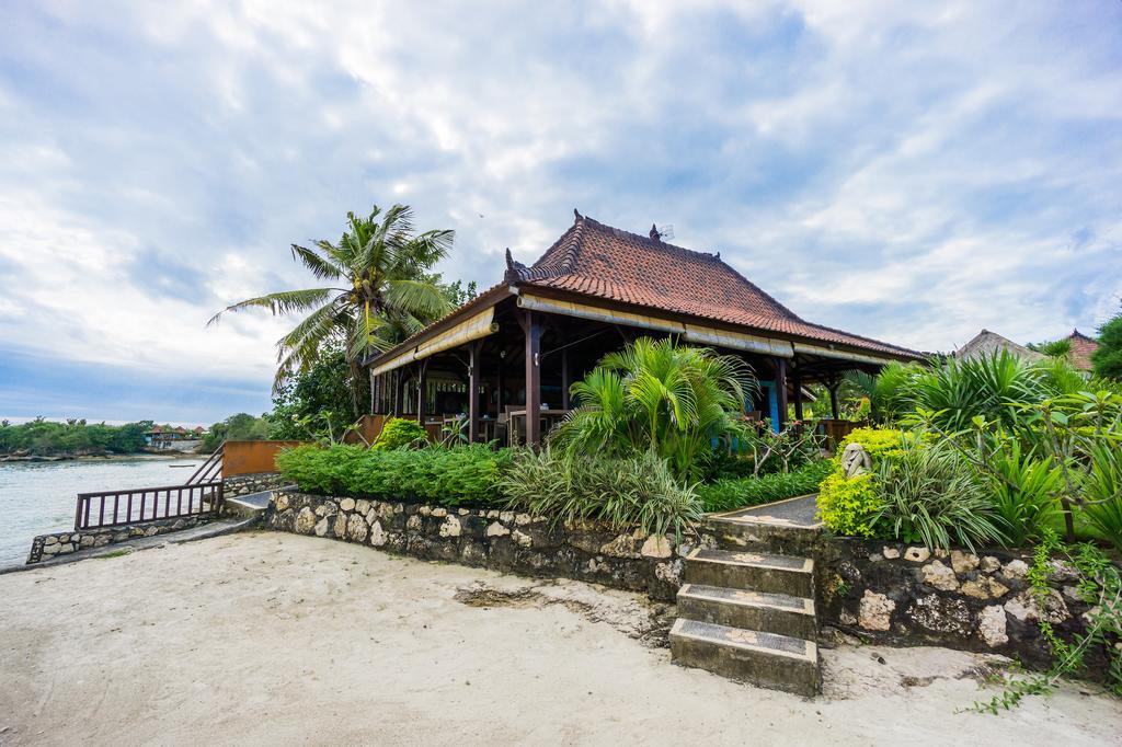 Laguna Reef Huts Nusa Lembongan  Luaran gambar