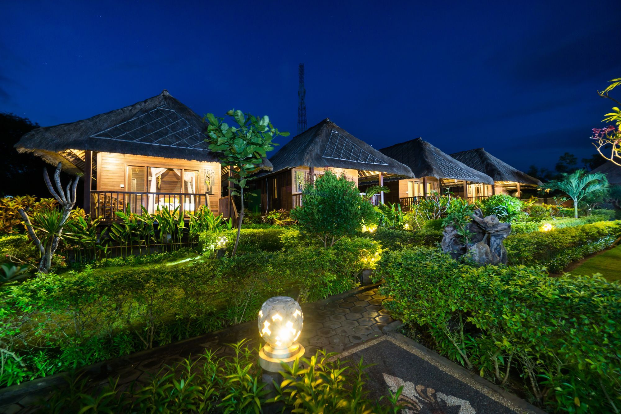 Laguna Reef Huts Nusa Lembongan  Luaran gambar