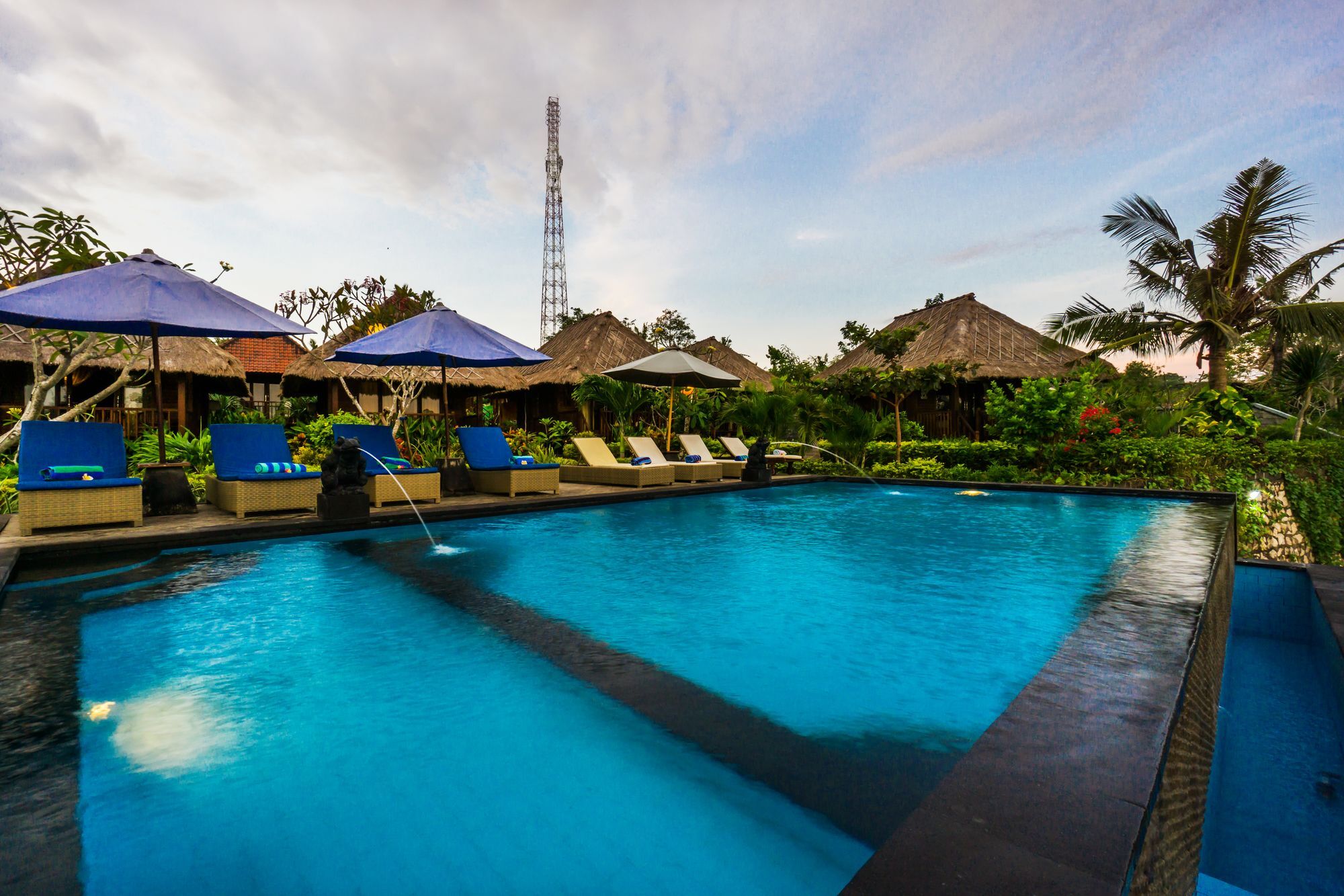 Laguna Reef Huts Nusa Lembongan  Luaran gambar