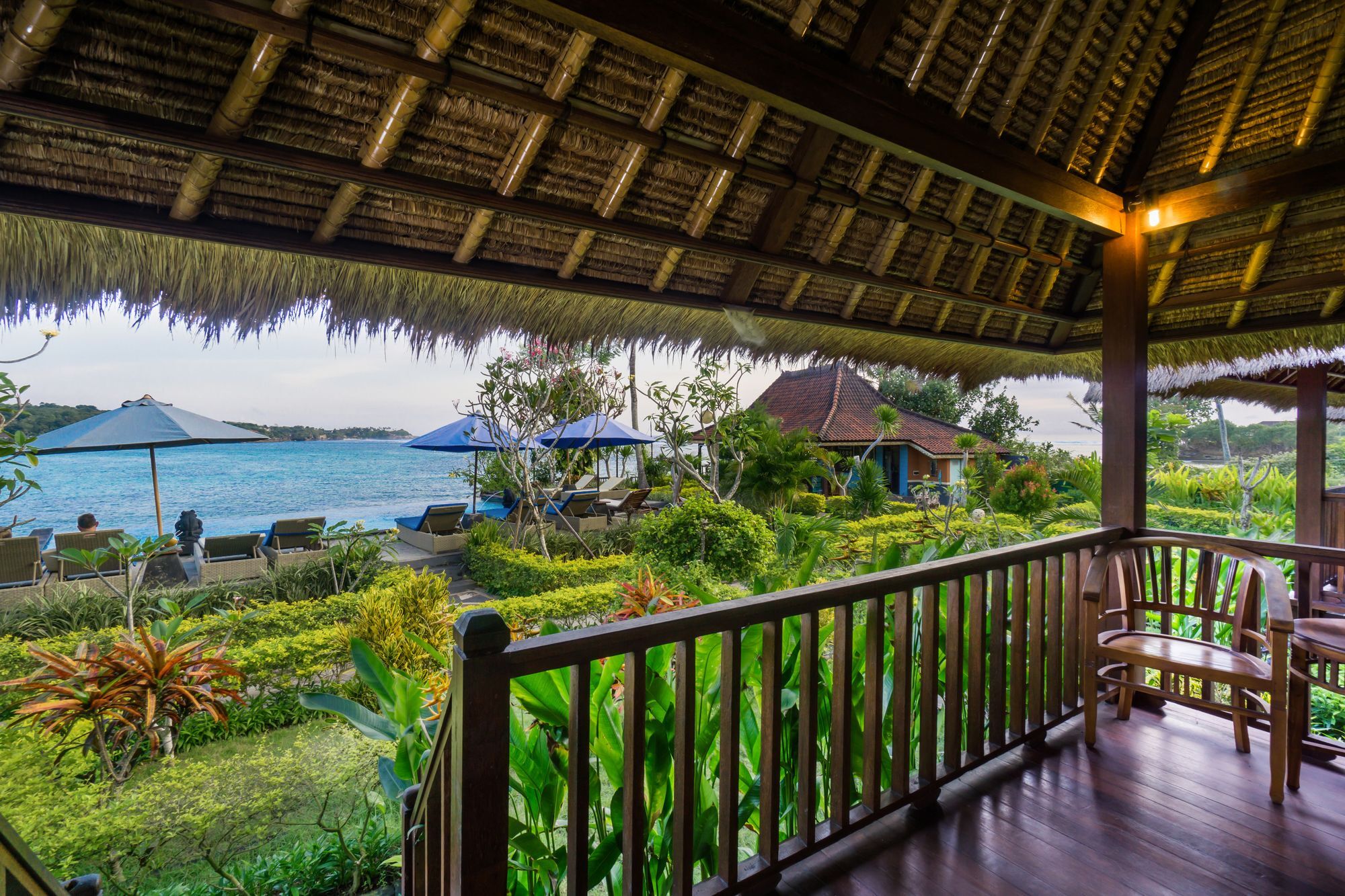 Laguna Reef Huts Nusa Lembongan  Luaran gambar